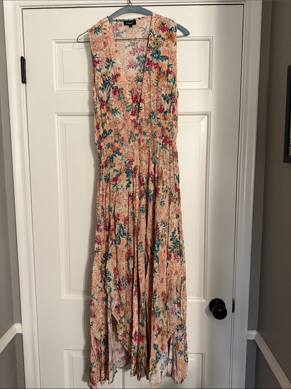 Tolani Peach Floral Sleeveless Maxi Dress